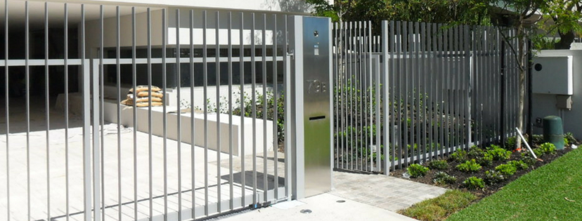 Flat Bar Fencing Perth Western Australia | Craftsman Fencing