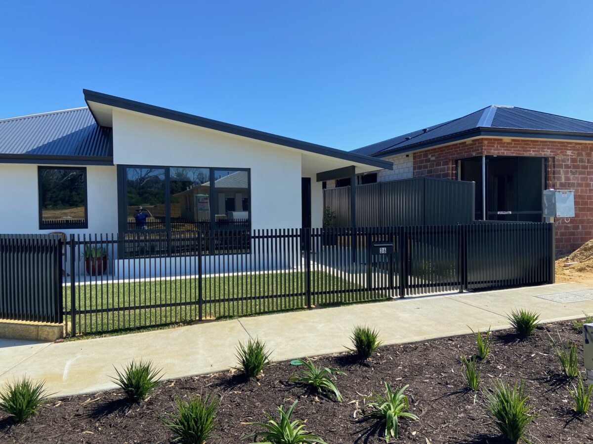 Custom Designed Fencing Perth | Glass Fence Perth | Pool Fence ...