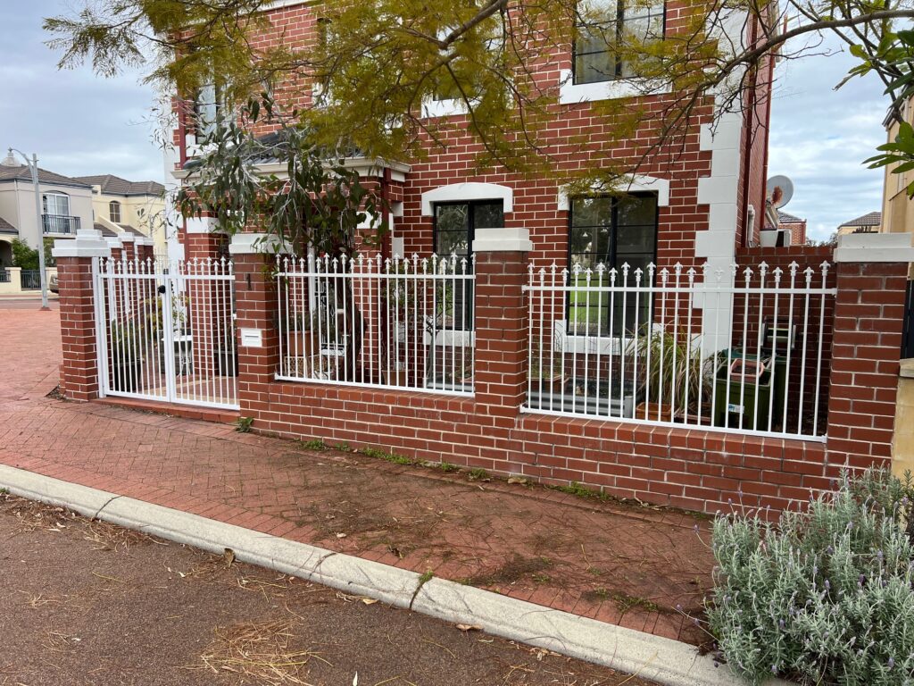 Tube Fence Installation in Joondalup: A Stylish Upgrade