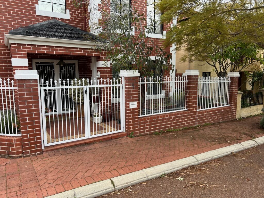 Tube Fence Installation in Joondalup: A Stylish Upgrade