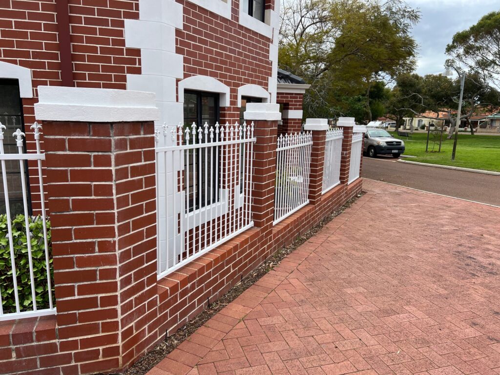 Tube Fence Installation in Joondalup: A Stylish Upgrade