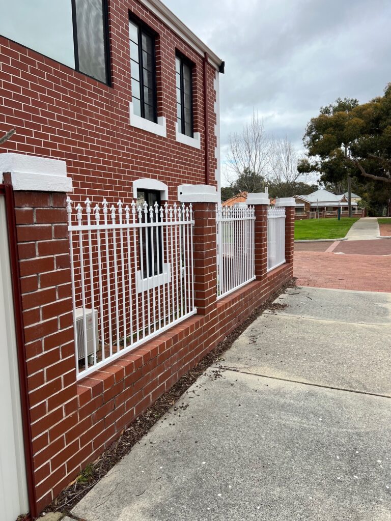 Tube Fence Installation in Joondalup: A Stylish Upgrade