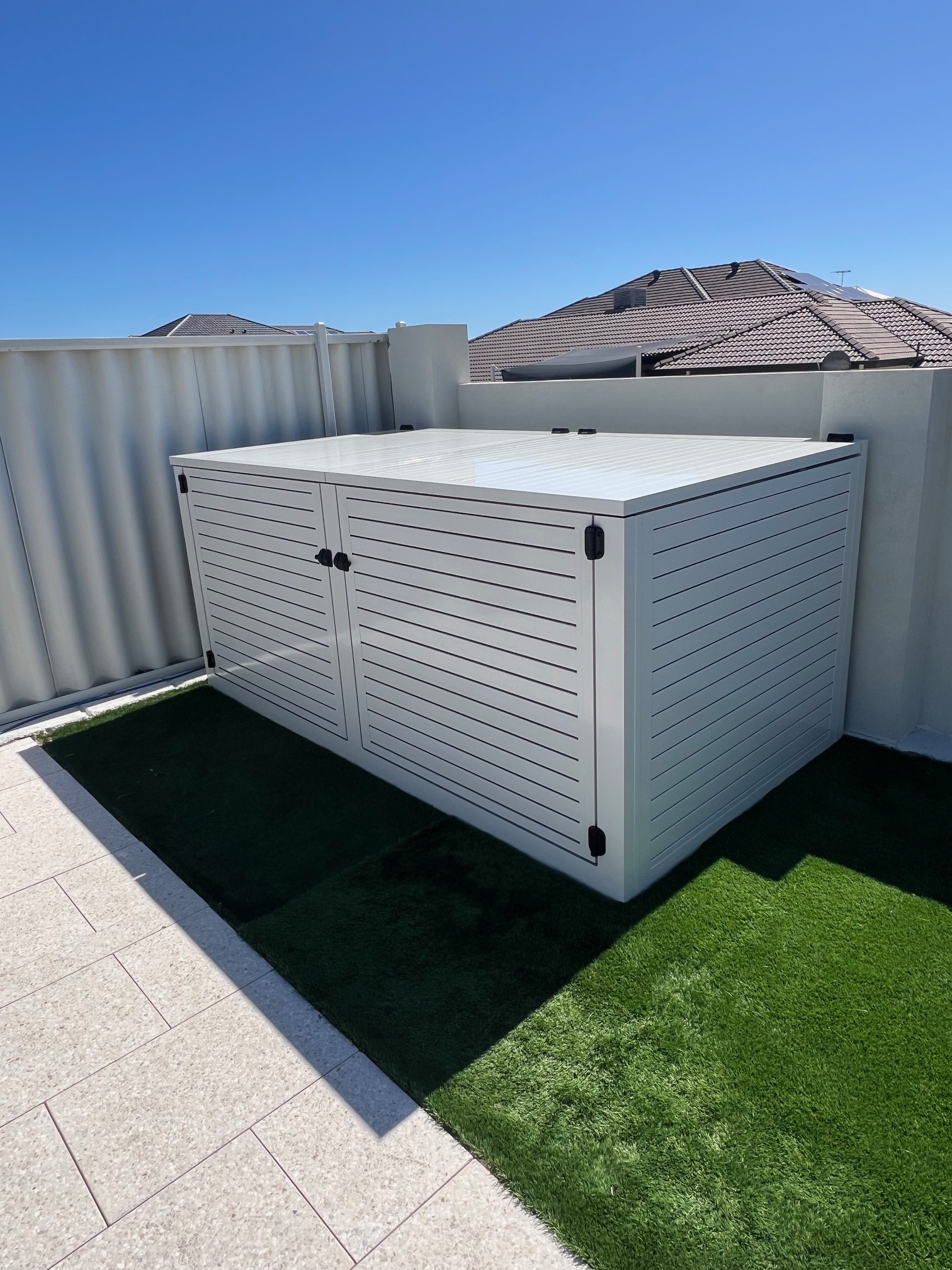 Aluminium Slat Pool Pump Enclosure Installation in Iluka