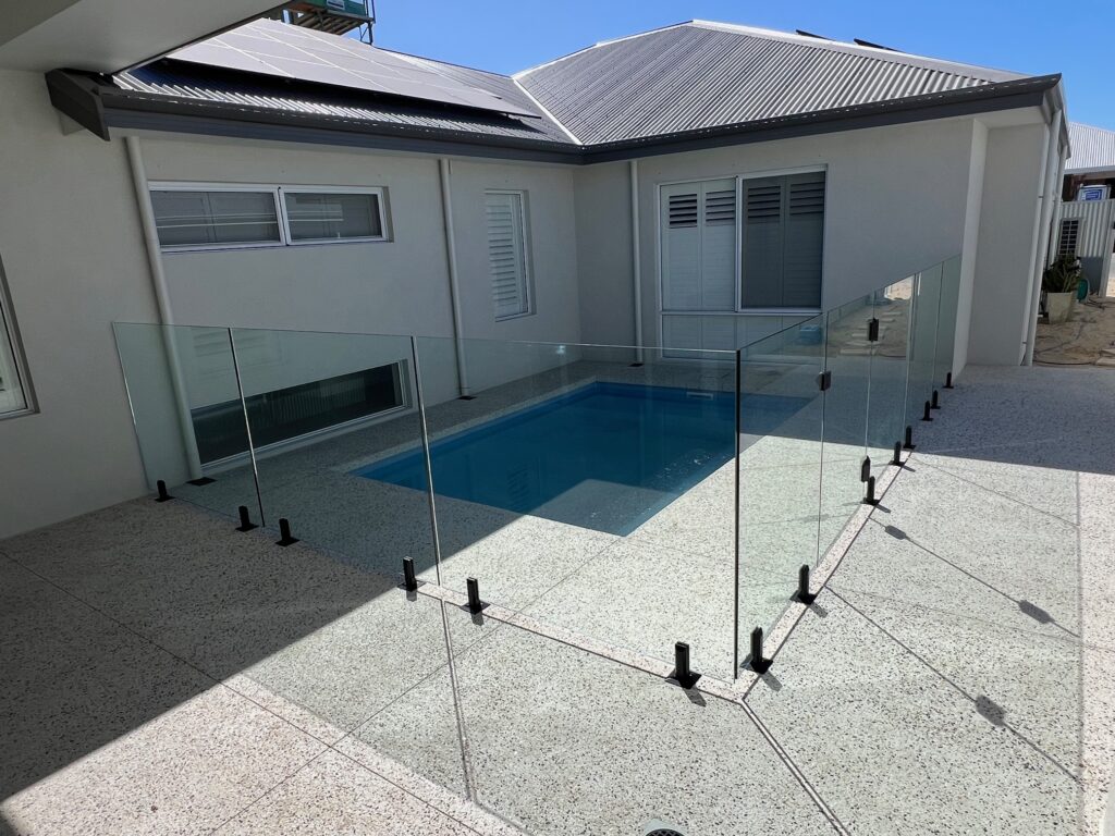 Stunning Frameless Glass Pool Fence in Jindalee