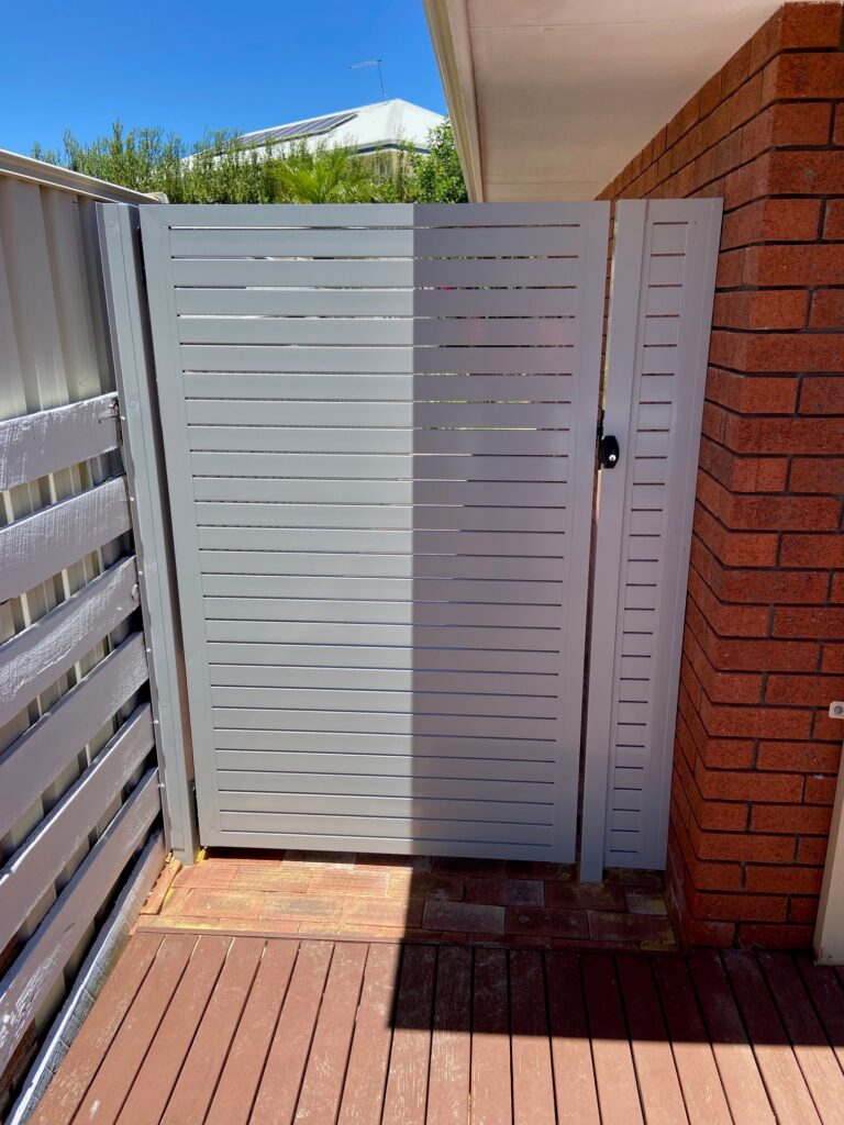 Aluminium Slat Gates Installed in Hillarys